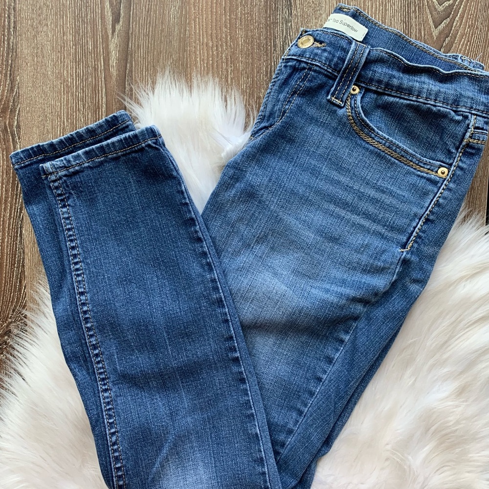 Levi’s Skinny Legged Jeans